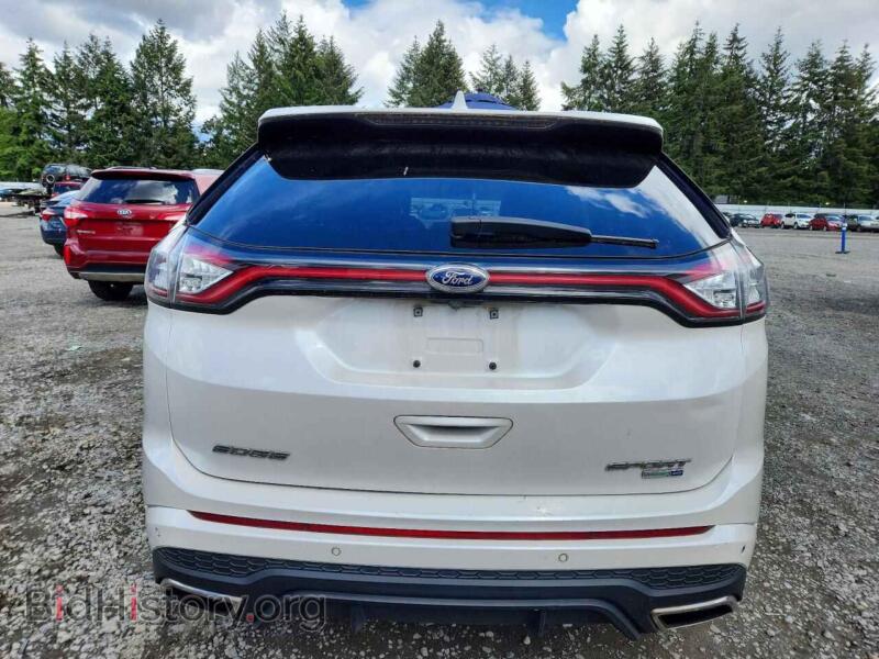 2018 Ford EDGE (VIN 2FMPK4AP0JBC61068) — photo 6 of 13