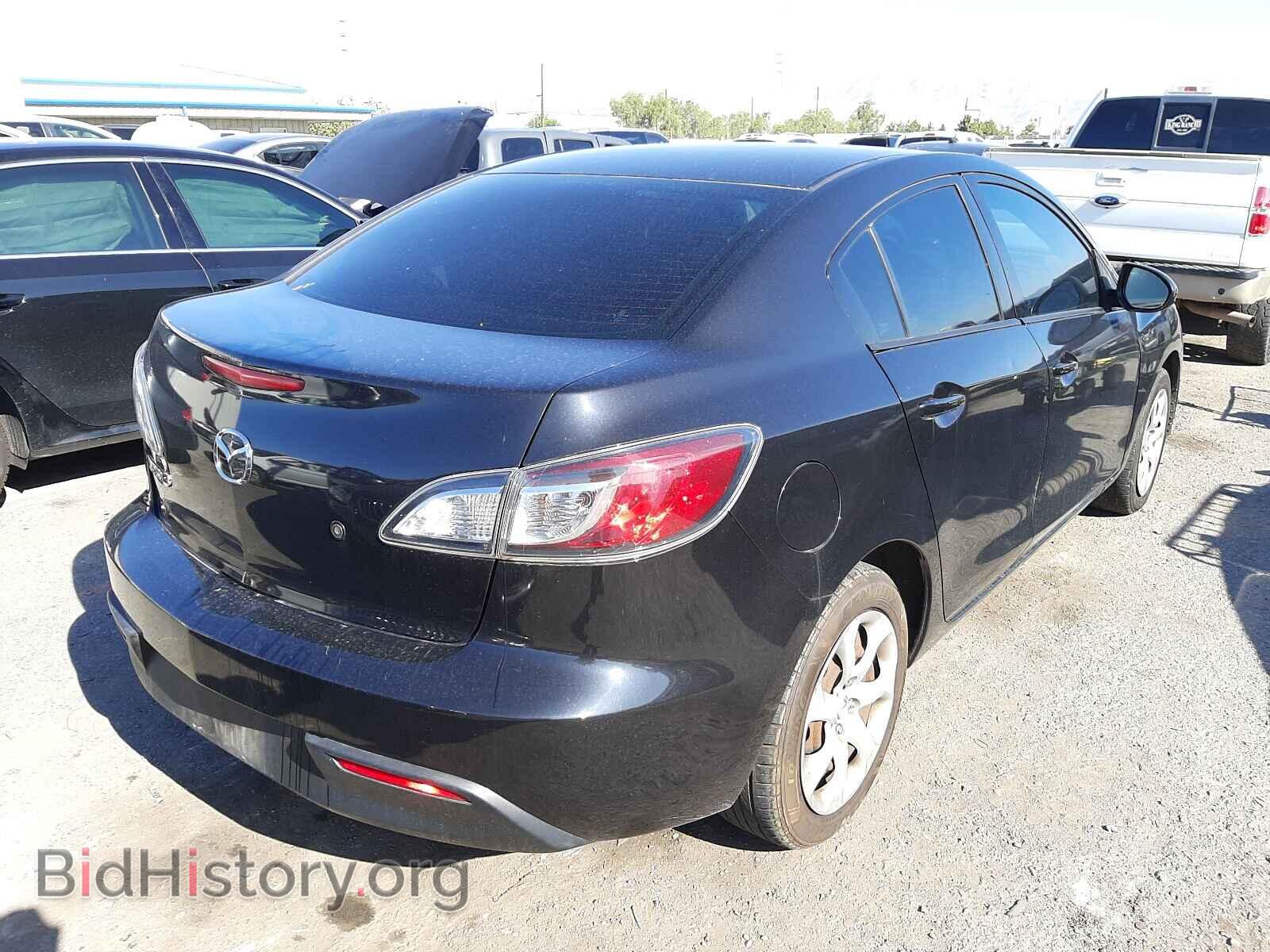 2011 MAZDA 3 - VIN: JM1BL1UF5B1409189 - Фото 4