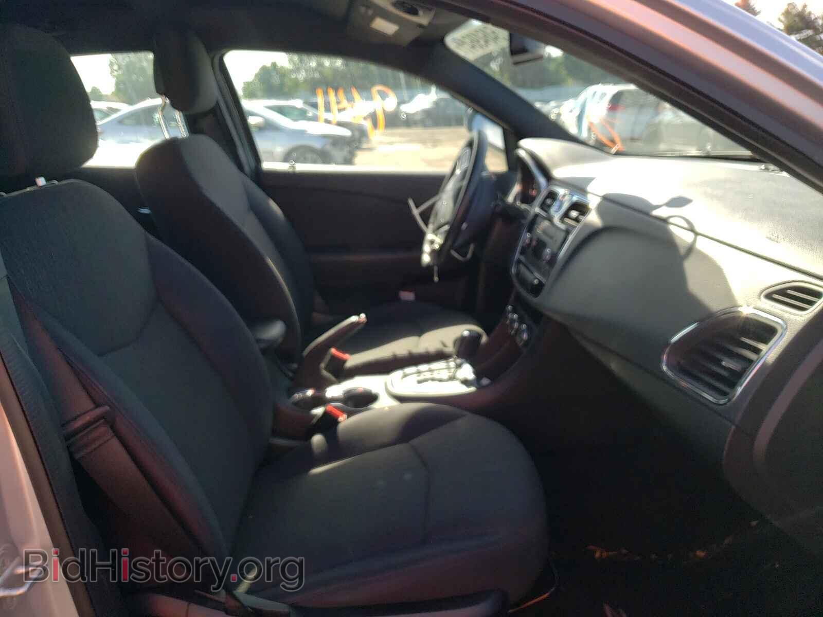 2012 CHRYSLER 200 - VIN: 1C3CCBBB7CN267324 - Фото 5