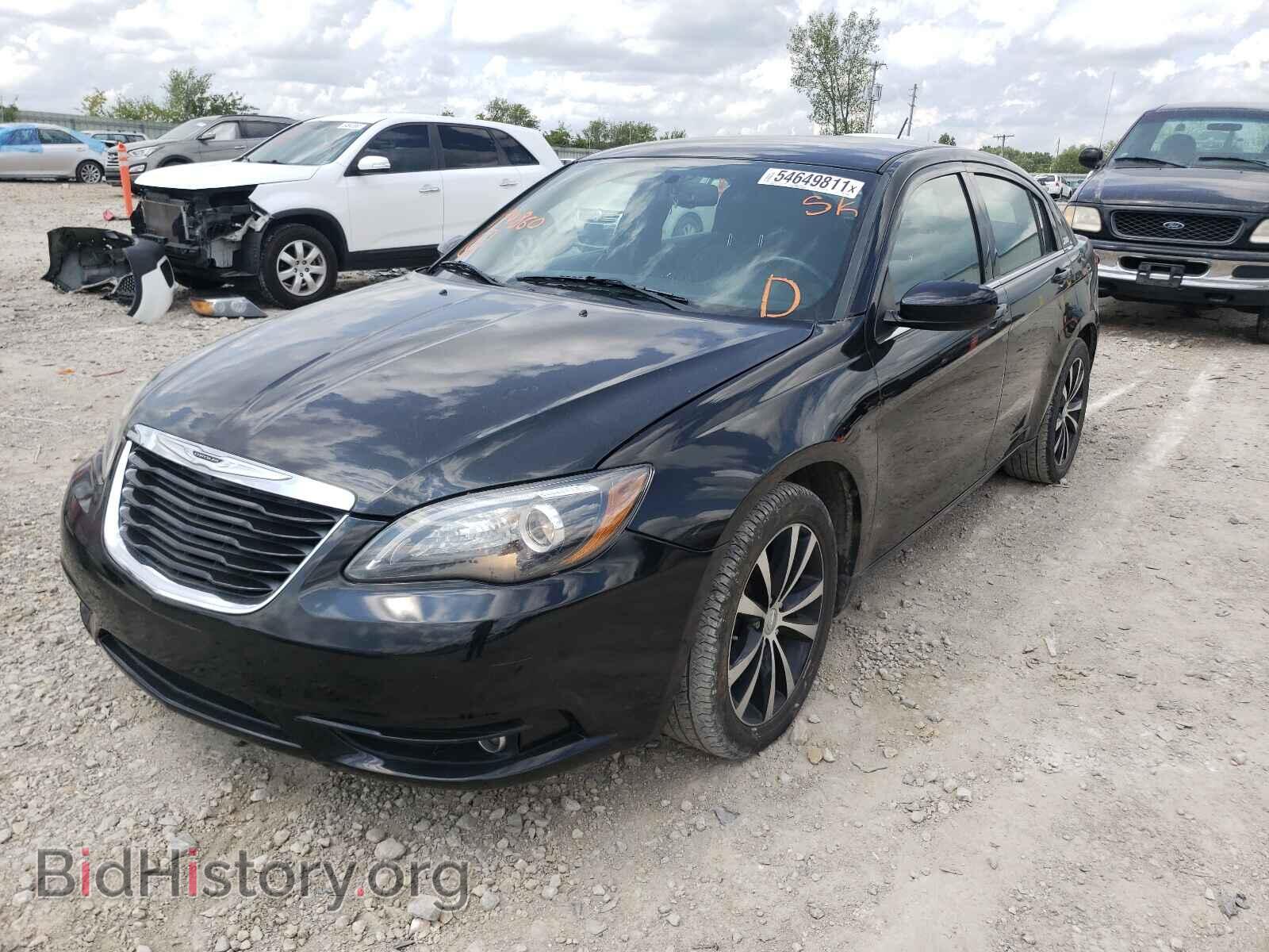 2014 CHRYSLER 200 - VIN: 1C3CCBBG7EN194860 - Фото 2