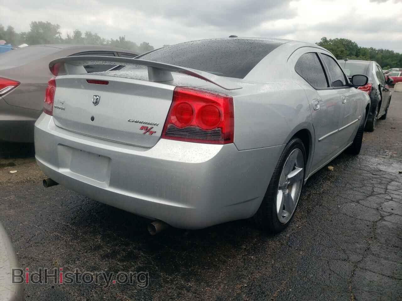 2010 DODGE CHARGER - VIN: 2B3CA5CT4AH172415 - Фото 4