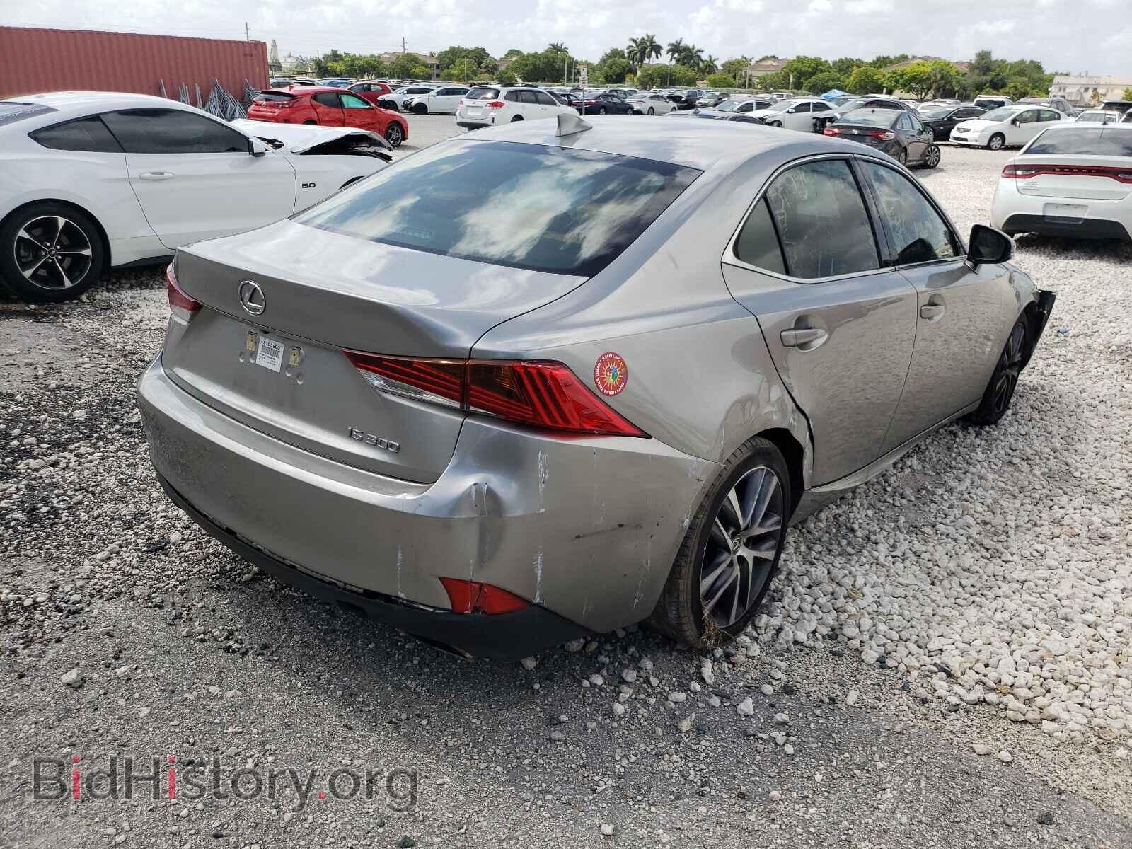 2019 LEXUS IS - VIN: JTHBA1D22K5084883 - Фото 4