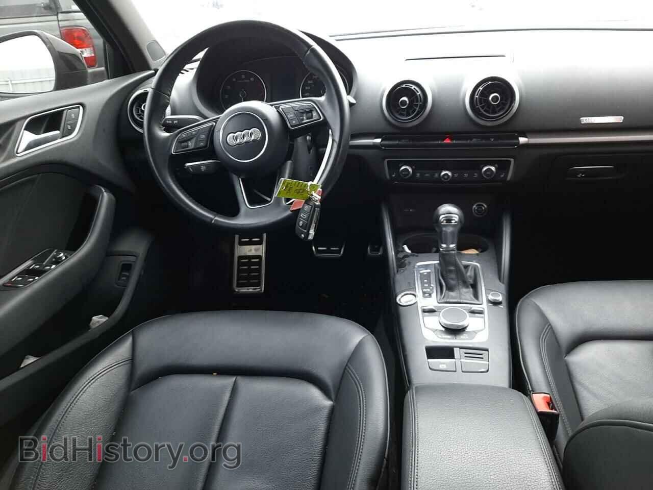 2017 AUDI A3 - VIN: WAUAUGFF0H1037923 - Фото 9
