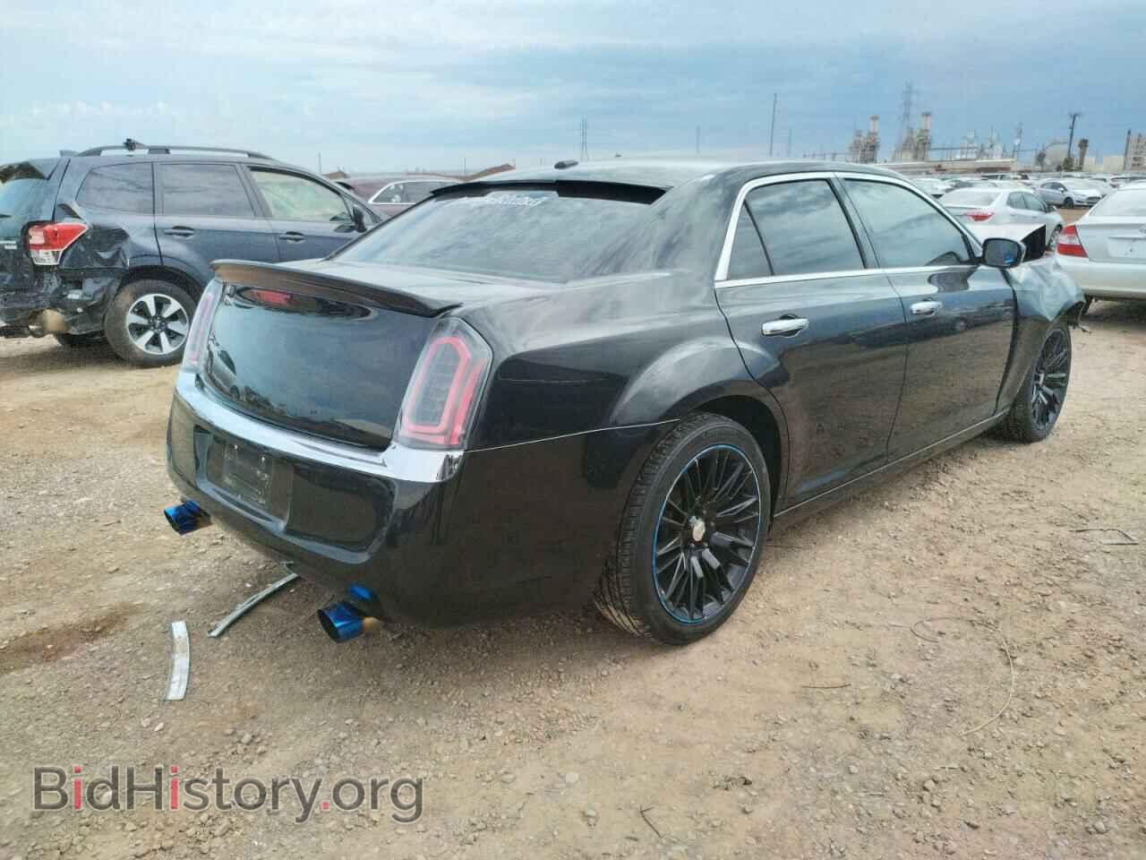 2014 CHRYSLER 300 - VIN: 2C3CCAET8EH118043 - Фото 4
