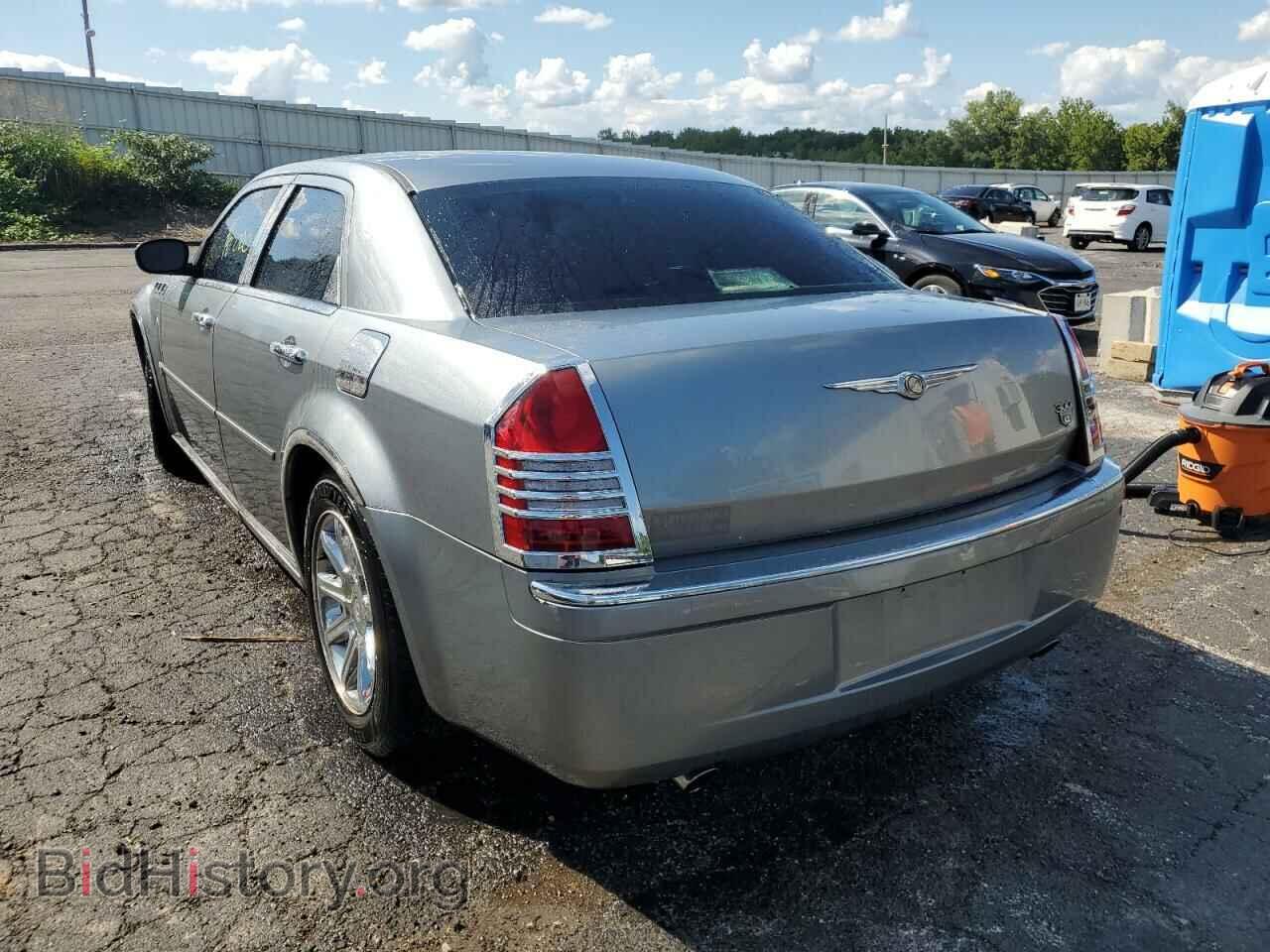 2006 CHRYSLER 300 - VIN: 2C3KA63H36H337460 - Фото 3