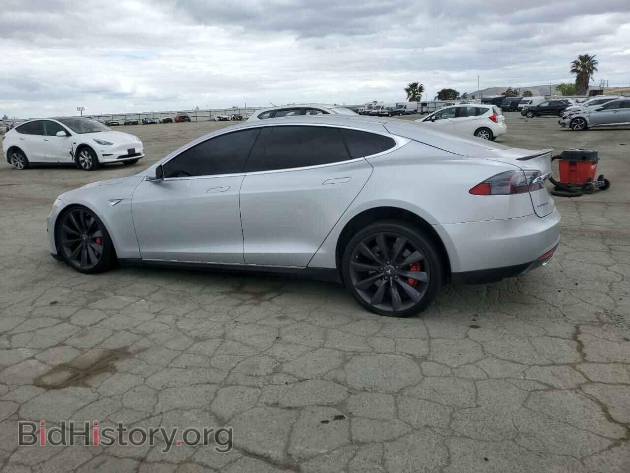 2014 TESLA MODEL S - VIN: 5YJSA1H11EFP43395 - Photo 2