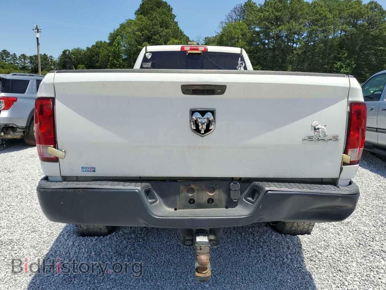 2018 RAM All Models - VIN: 3C6UR5HL2JG207111 - Photo 6