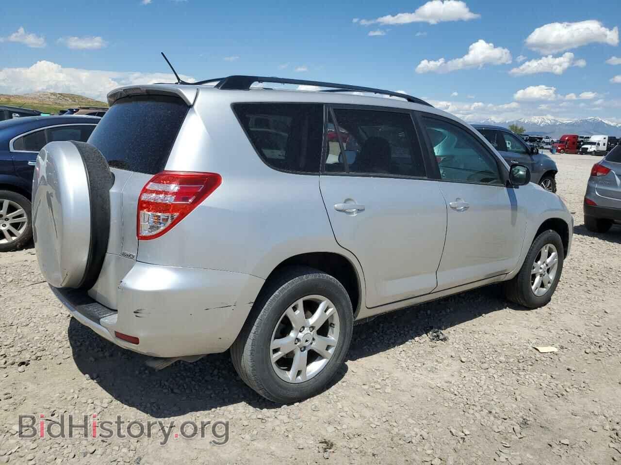 2011 TOYOTA RAV4 - VIN: 2T3BF4DV7BW096535 - Фото 3