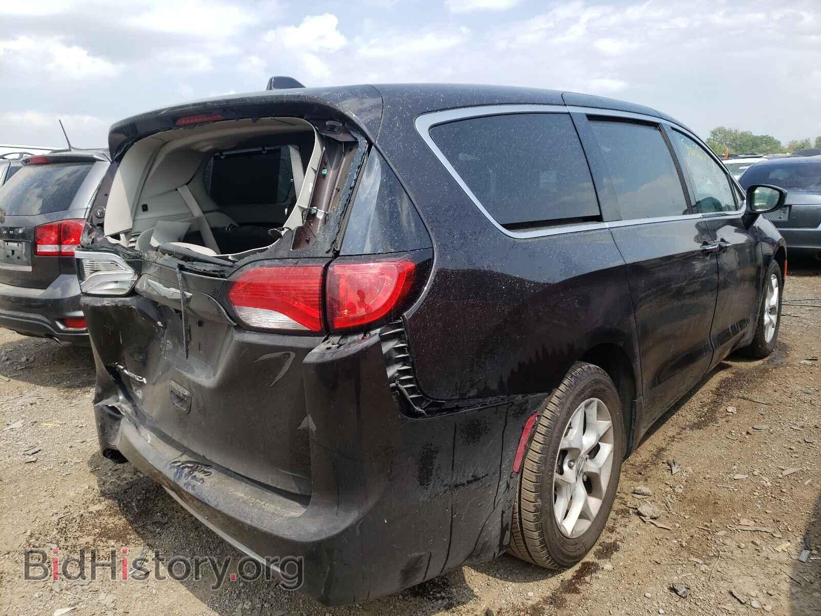 2017 CHRYSLER PACIFICA - VIN: 2C4RC1BG9HR823901 - Фото 4