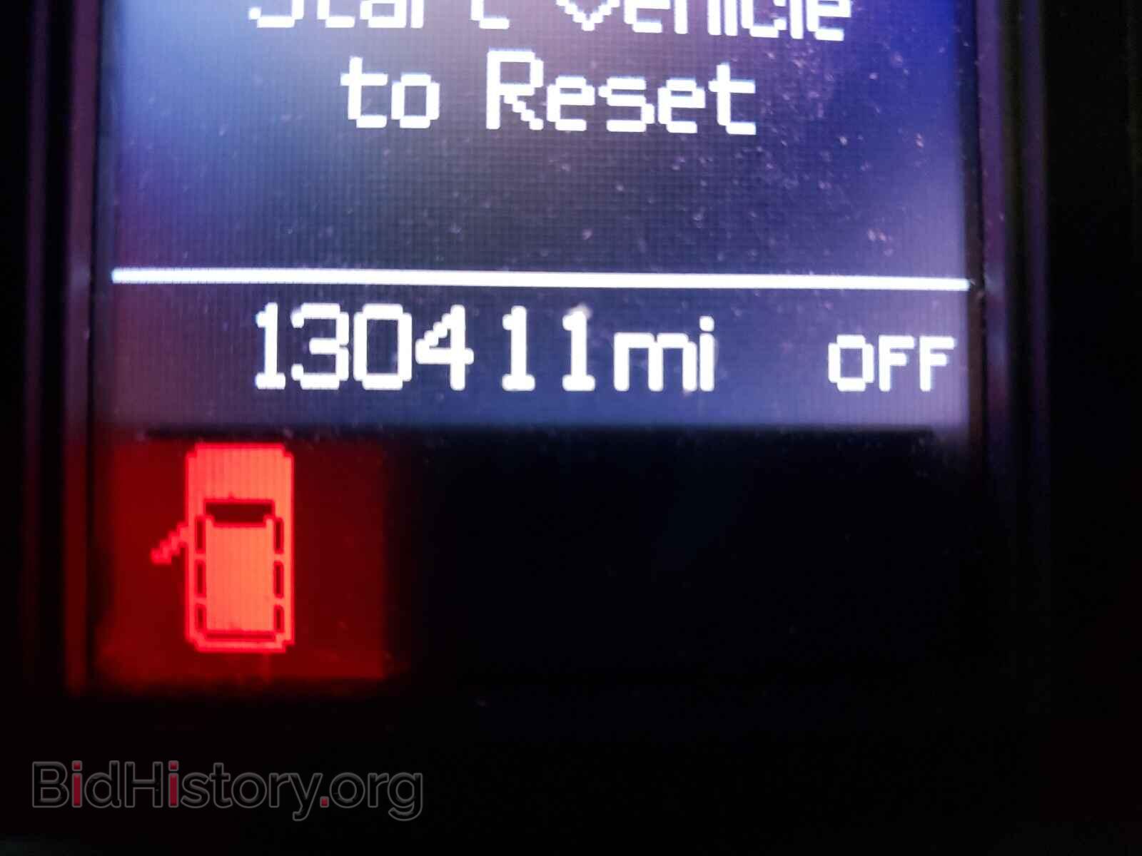 2011 CHRYSLER MINIVAN - VIN: 2A4RR8DG3BR645876 - Фото 8