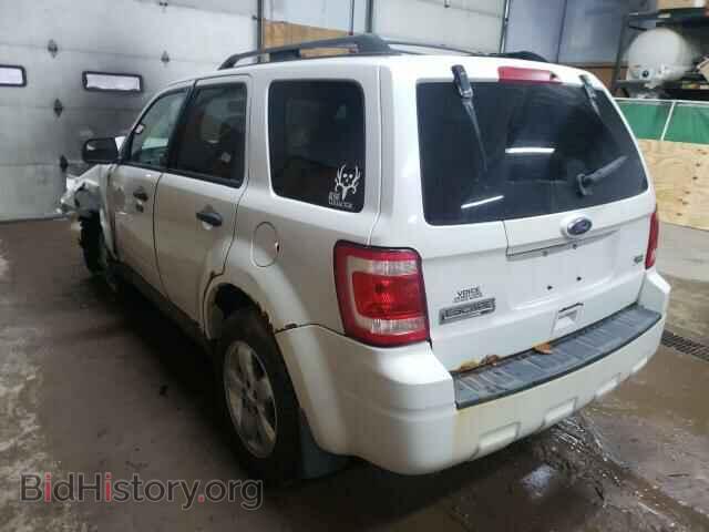 2011 FORD ESCAPE - VIN: 1FMCU9DG9BKA64182 - Фото 3