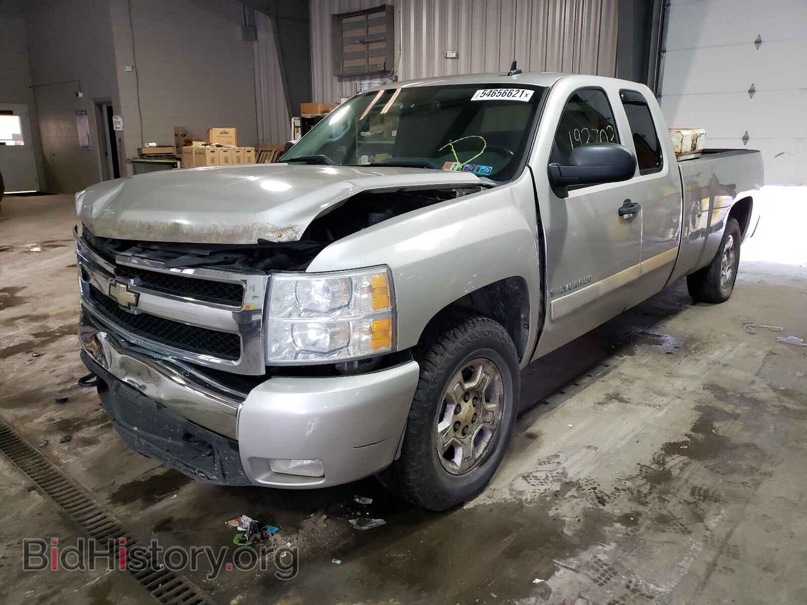 2007 CHEVROLET SILVERADO - VIN: 1GCEK19J67E560748 - Фото 2