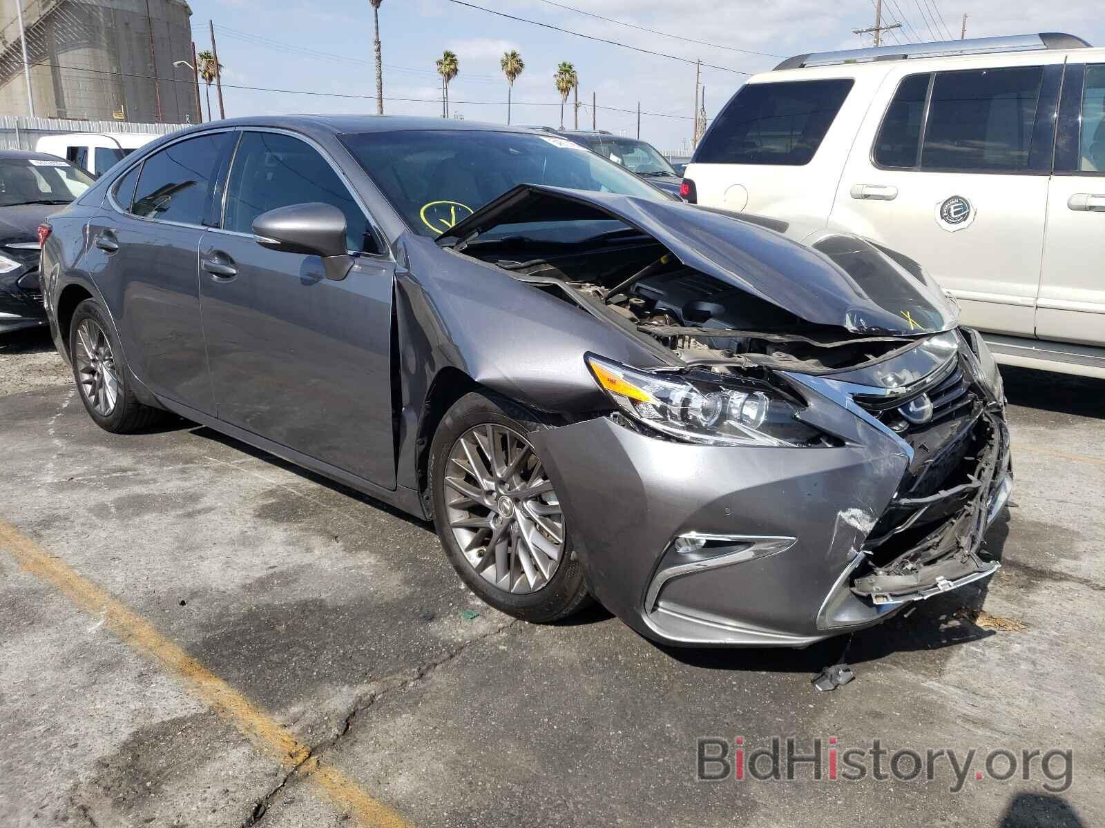 Photo 58ABK1GG4JU101729 - LEXUS ES350 2018