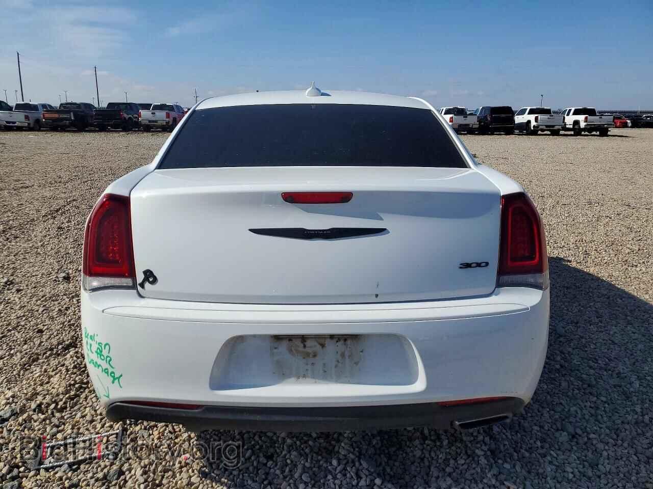 2023 CHRYSLER 300 - VIN: 2C3CCAAG4PH624609 - Фото 6