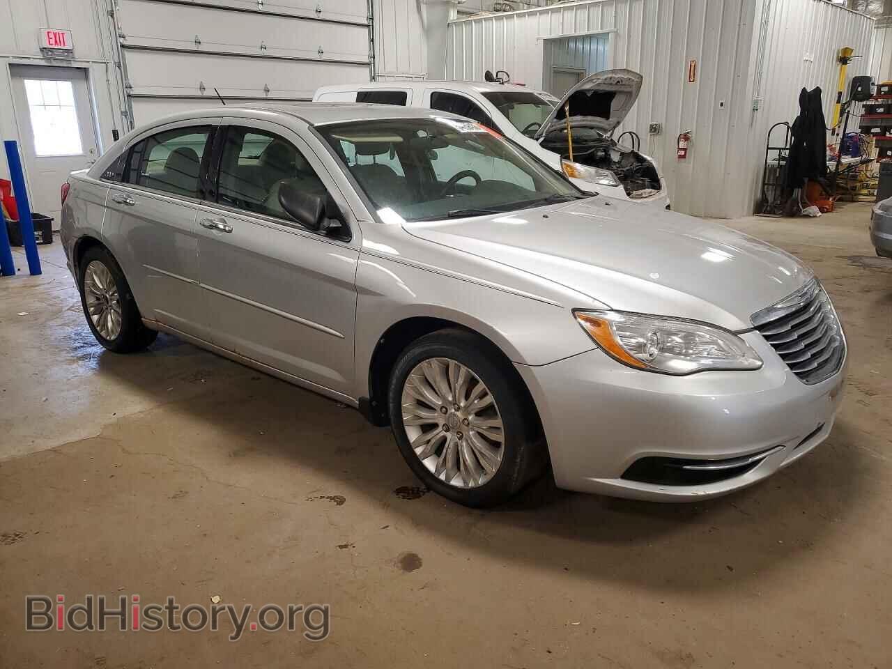 2011 CHRYSLER 200 - VIN: 1C3BC1FGXBN539262 - Photo 4