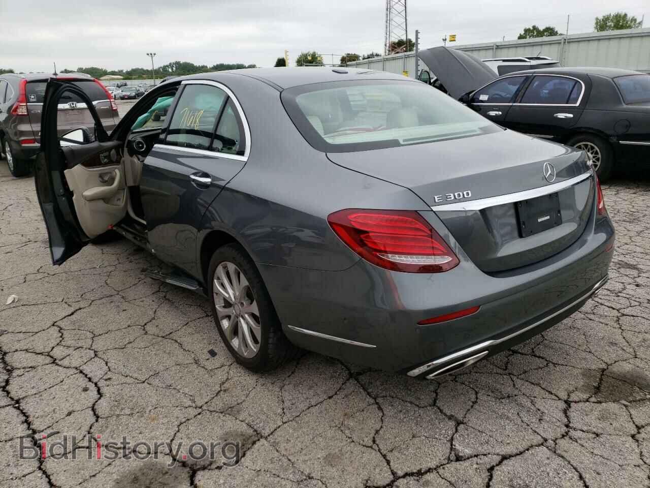 2017 MERCEDES-BENZ E-CLASS - VIN: WDDZF4KB4HA112405 - Фото 3