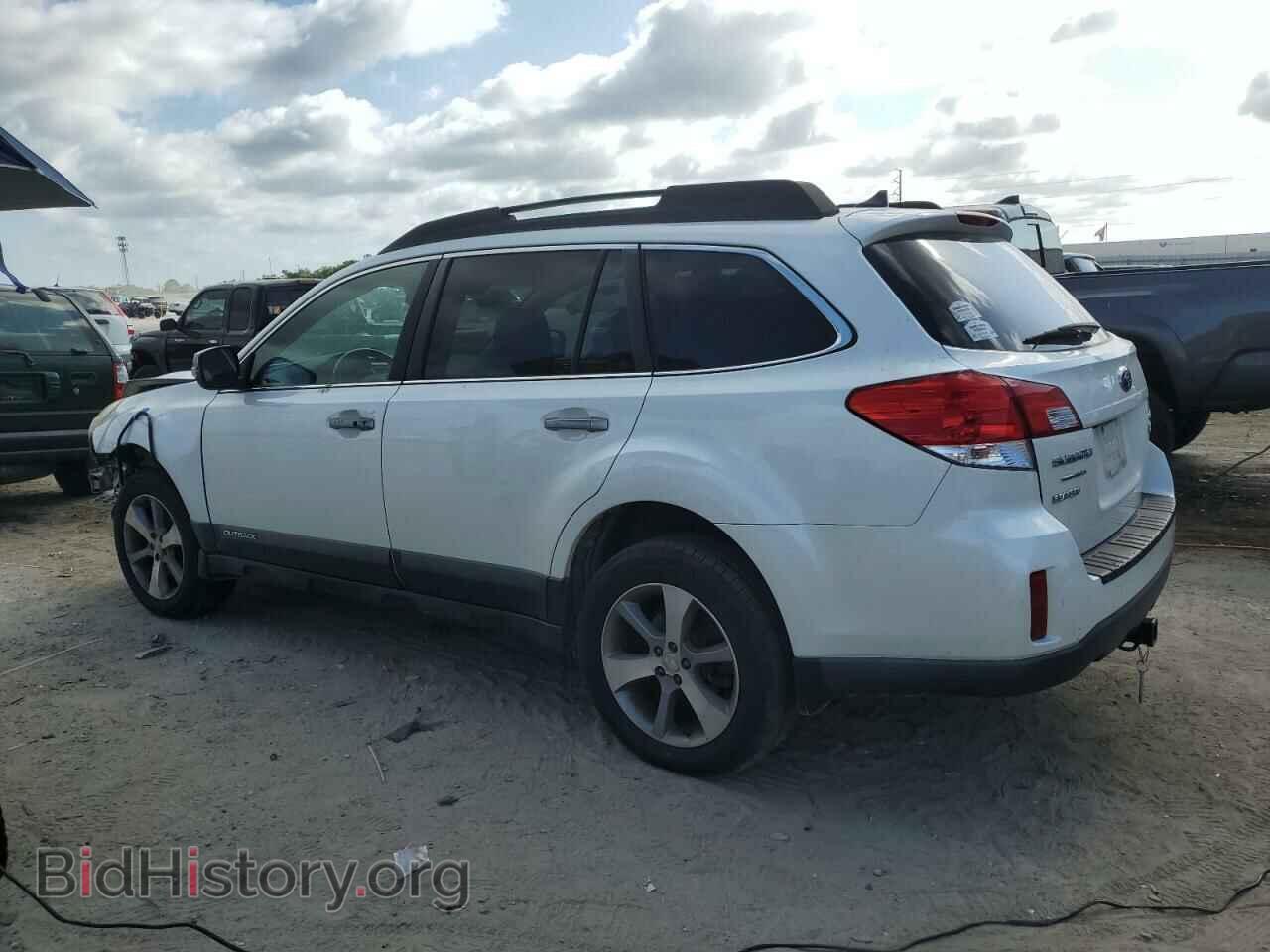 2014 SUBARU OUTBACK - VIN: 4S4BRDPC3E2204403 - Фото 2
