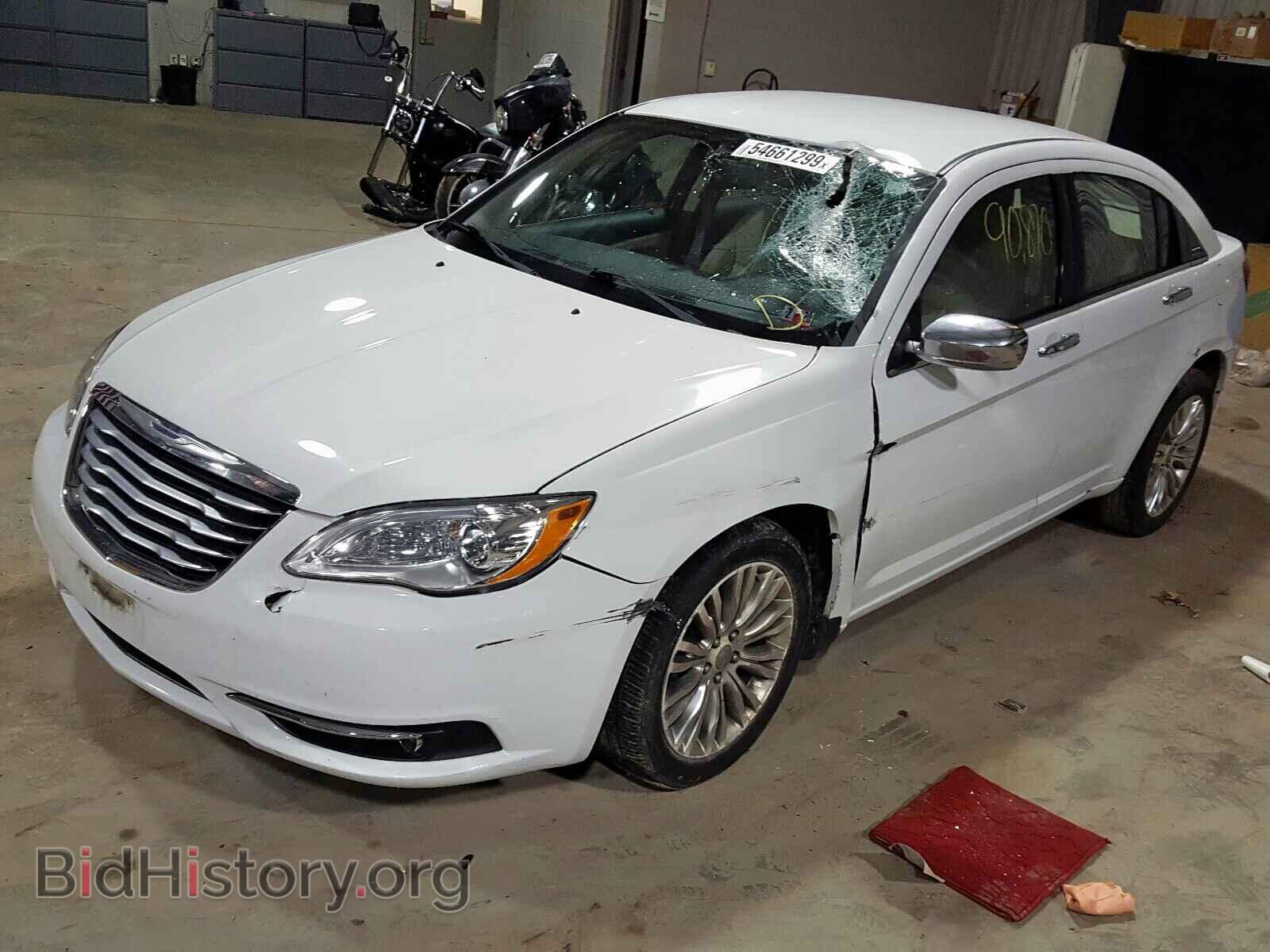 2012 CHRYSLER 200 - VIN: 1C3CCBCB9CN151606 - Photo 2