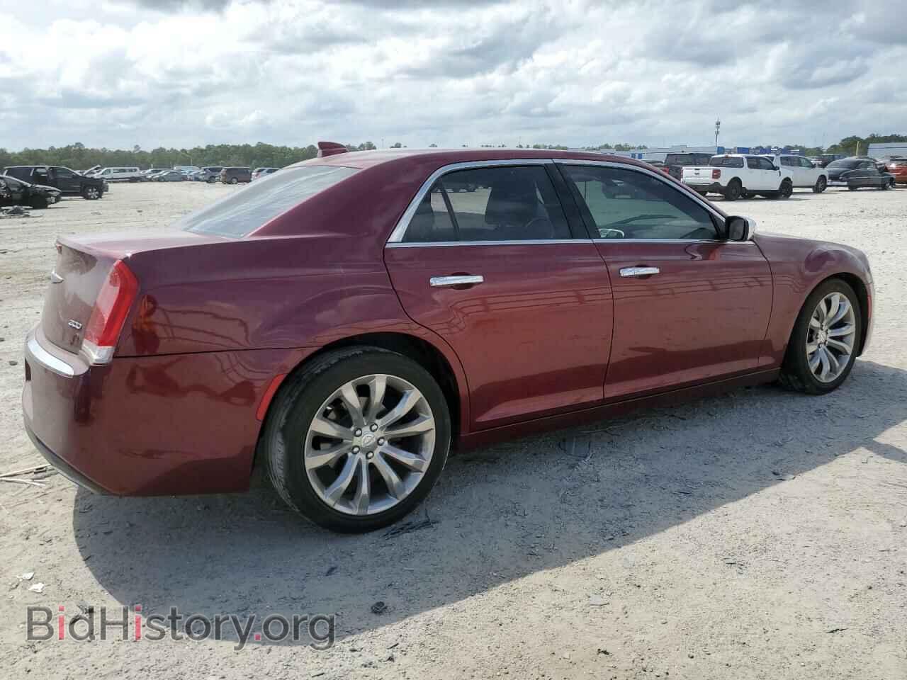 2019 CHRYSLER 300 - VIN: 2C3CCAEG1KH555560 - Фото 3