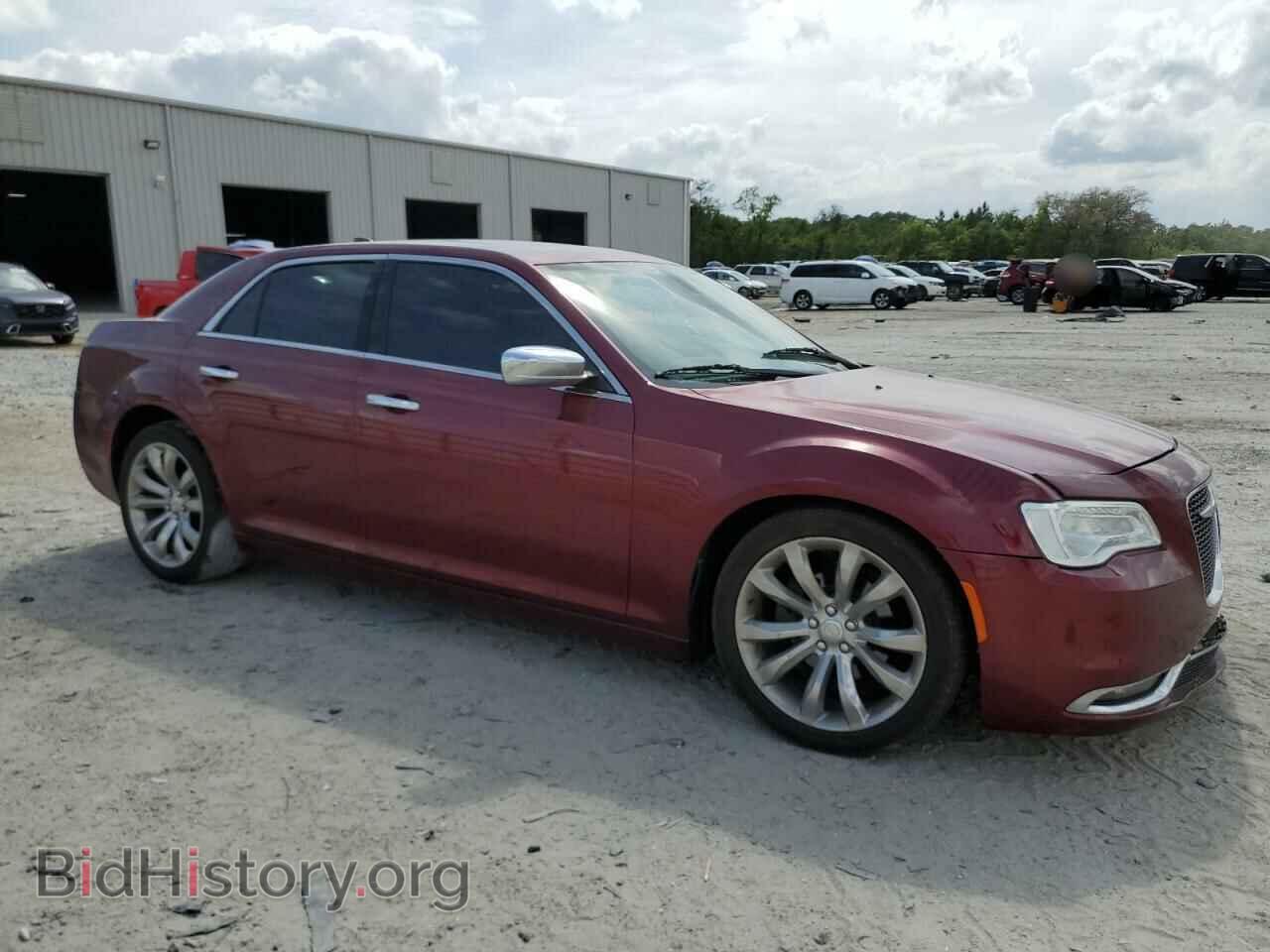 2019 CHRYSLER 300 - VIN: 2C3CCAEG1KH555560 - Фото 4
