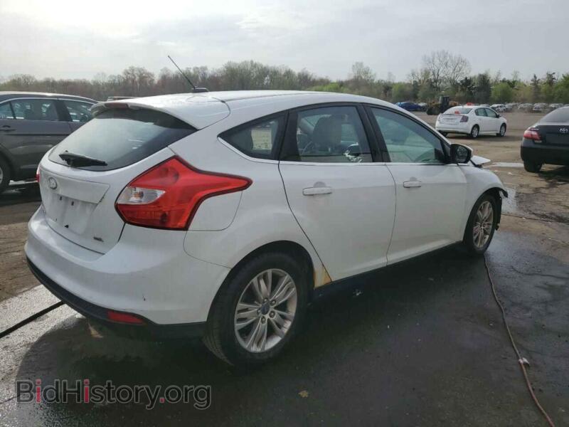 2012 Ford FOCUS (VIN 1FAHP3M27CL200877) — photo 3 of 15