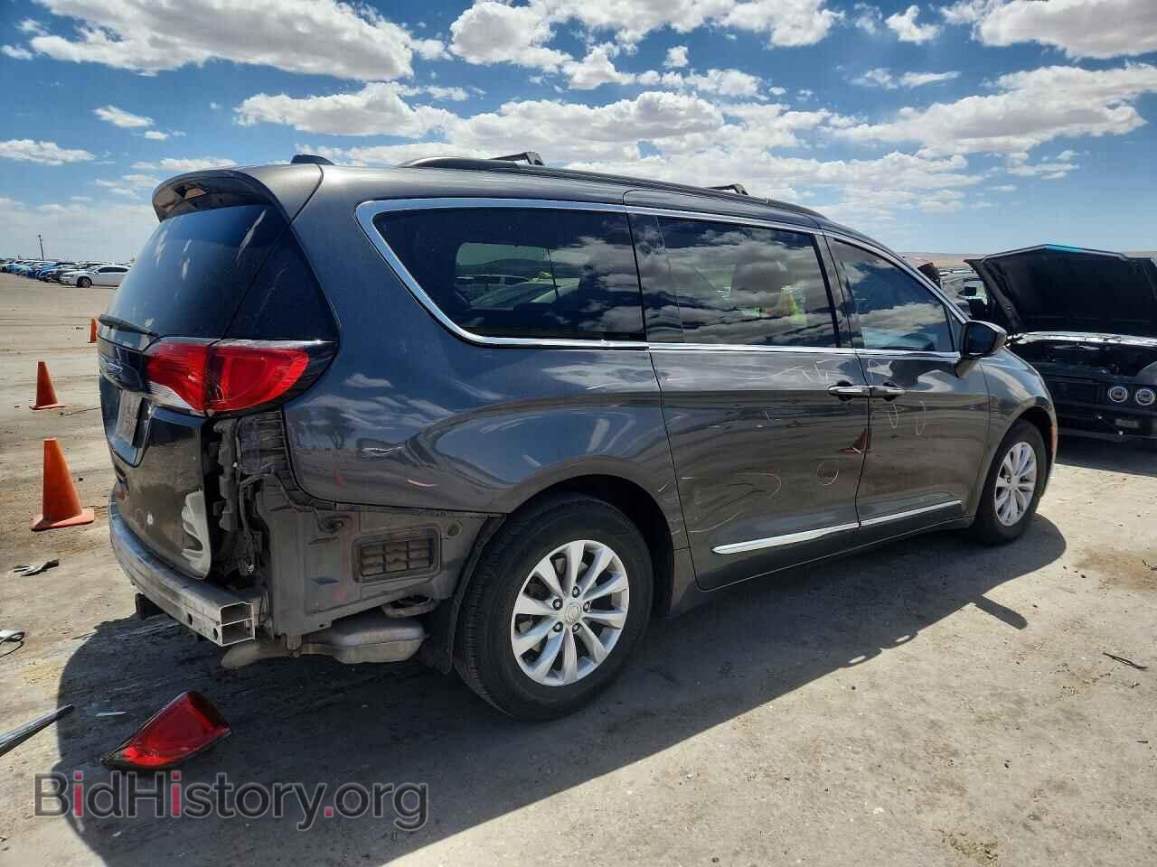 2017 CHRYSLER PACIFICA - VIN: 2C4RC1BG4HR513090 - Photo 3