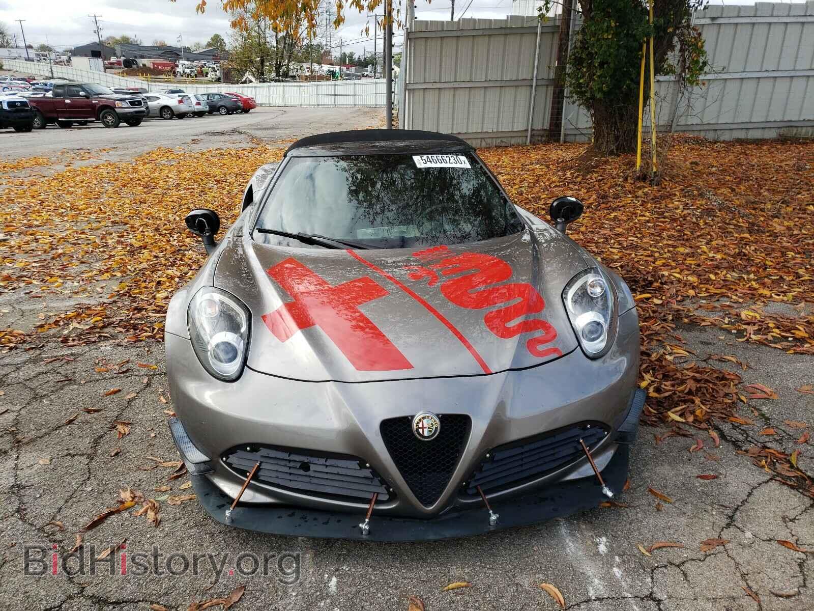 2015 ALFA ROMEO 4C - VIN: ZARBAAB49FM170537 - Фото 9