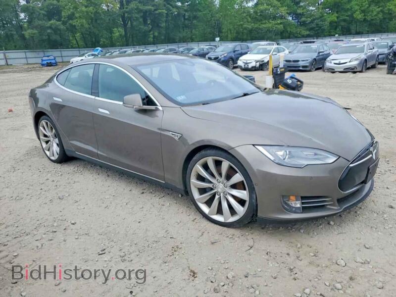 2016 Tesla MODEL S (VIN 5YJSA1E22GF129620) — photo 4 of 12
