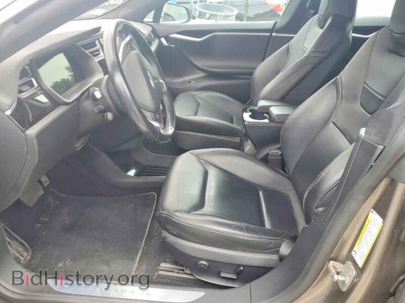 2016 Tesla MODEL S (VIN 5YJSA1E22GF129620) — photo 7 of 12