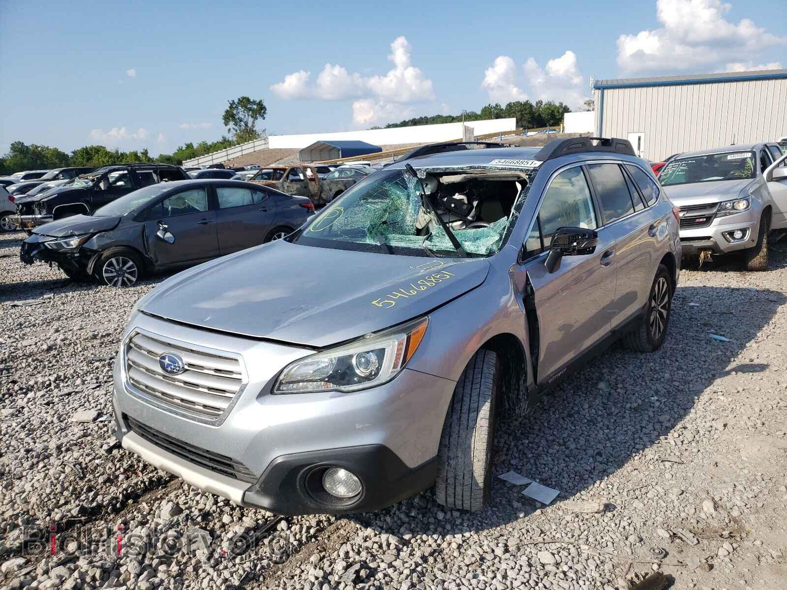 2015 SUBARU OUTBACK - VIN: 4S4BSBLC8F3208666 - Photo 2
