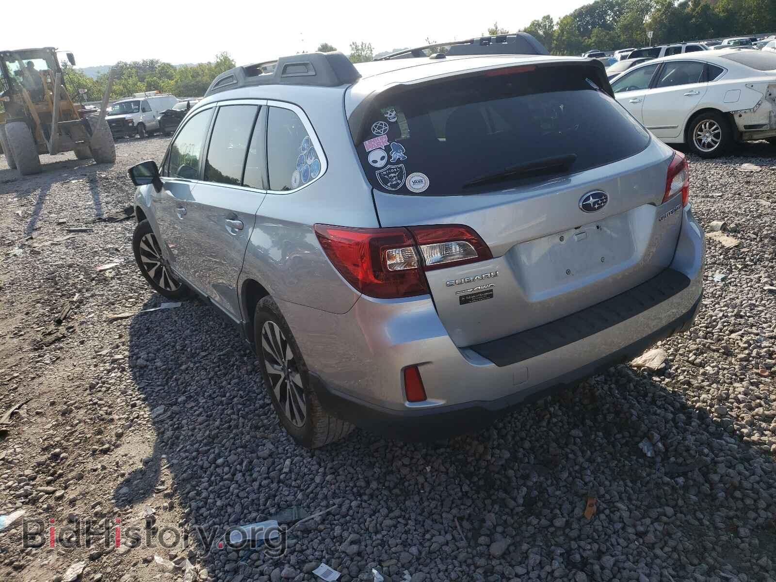 2015 SUBARU OUTBACK - VIN: 4S4BSBLC8F3208666 - Photo 3