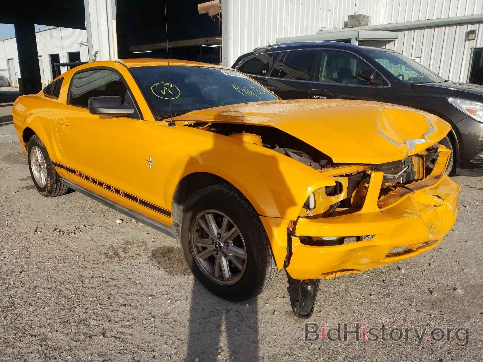 Photo 1ZVFT80NX75305592 - FORD MUSTANG 2007