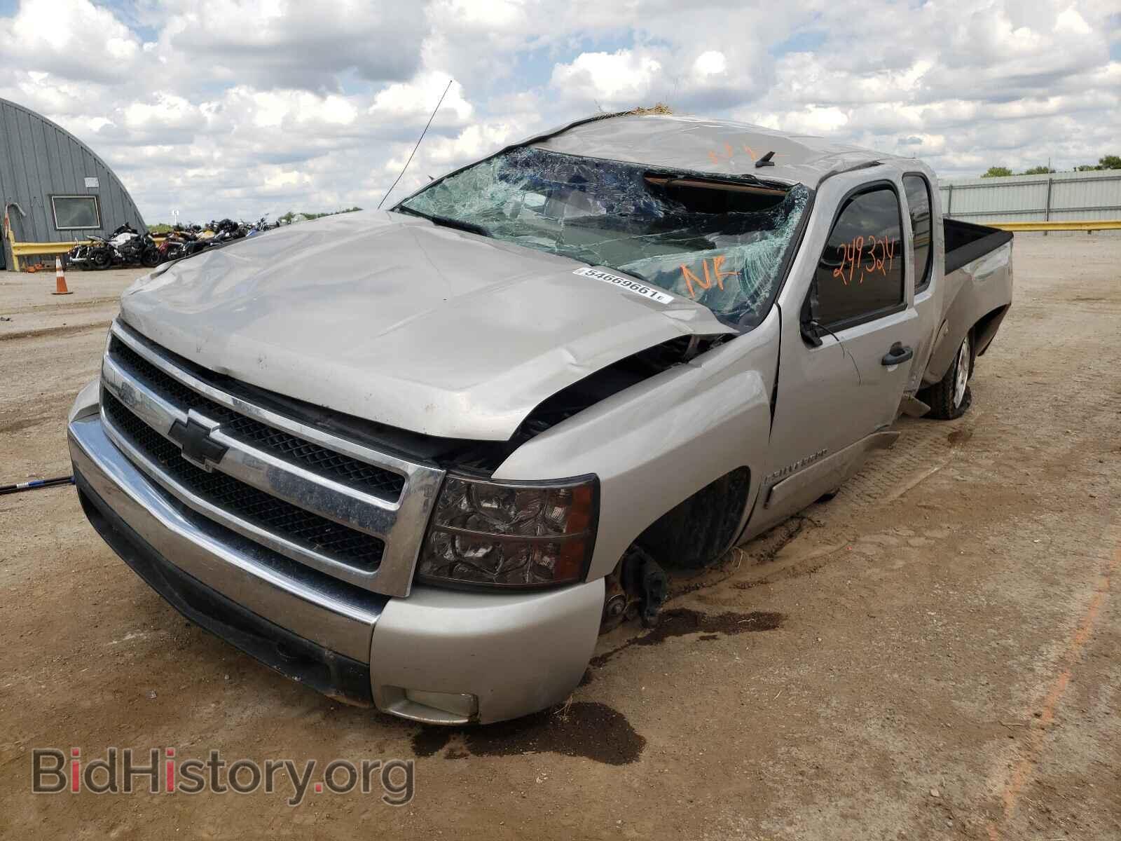 2008 CHEVROLET SILVERADO - VIN: 2GCEK19J481298070 - Фото 2