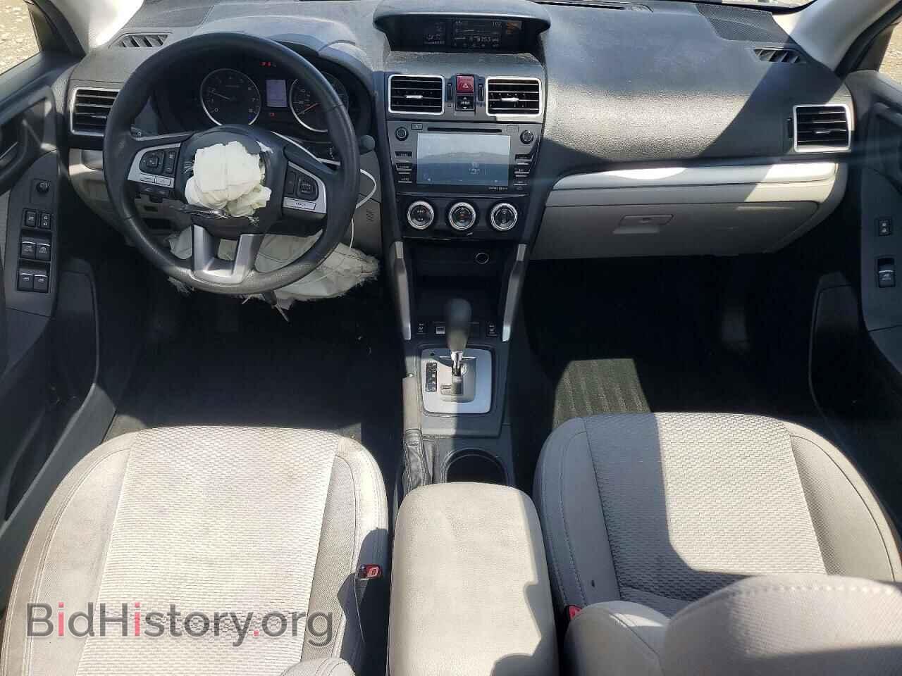 2017 SUBARU FORESTER - VIN: JF2SJAECXHH586302 - Фото 8