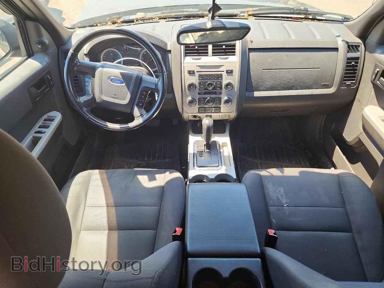2011 FORD ESCAPE - VIN: 1FMCU0D75BKB45207 - Photo 8
