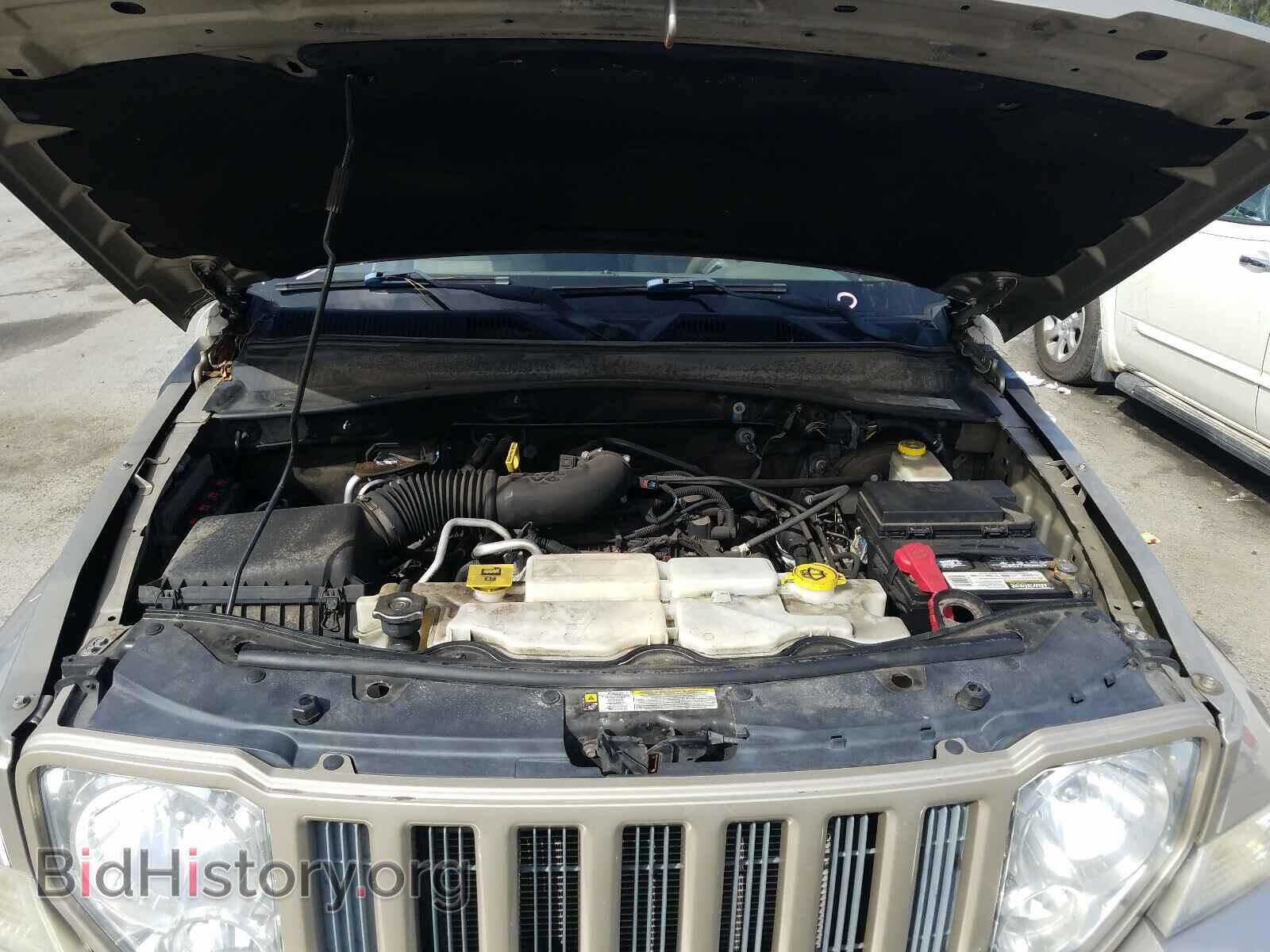 2011 JEEP LIBERTY - VIN: 1J4PN2GK2BW588559 - Фото 7