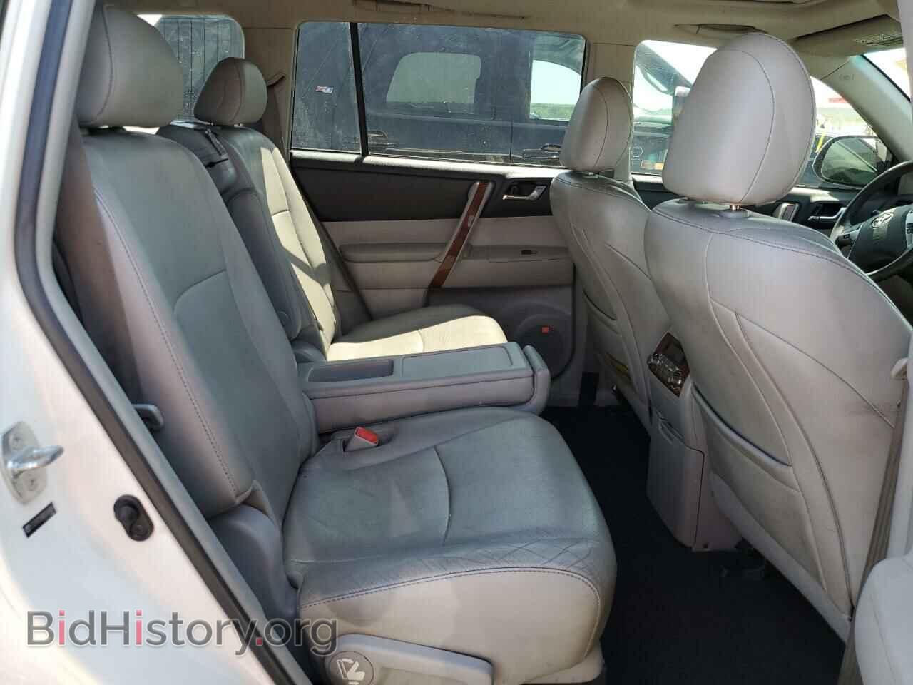 2011 TOYOTA HIGHLANDER - VIN: 5TDYK3EH0BS049664 - Фото 6