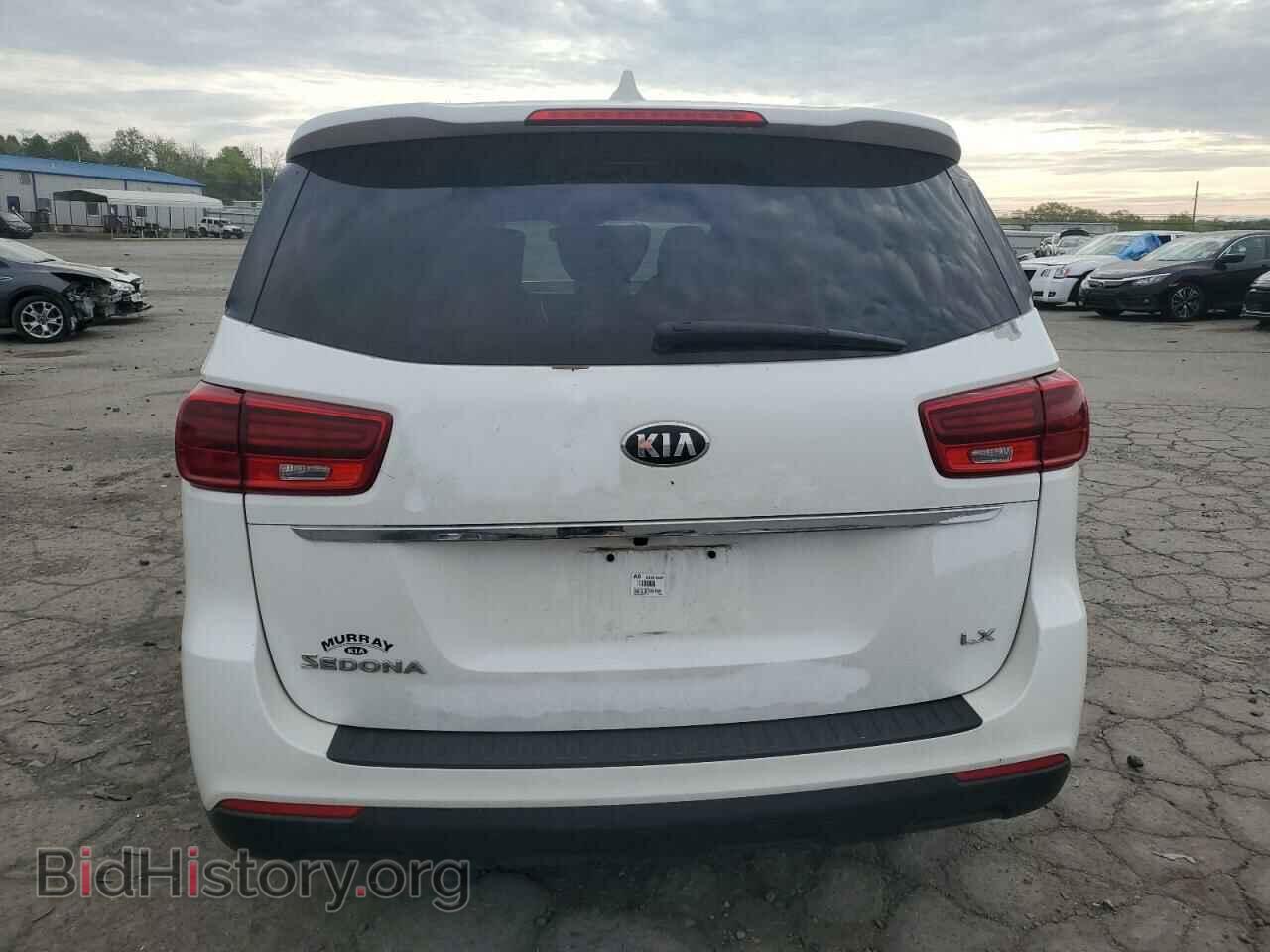 2020 KIA All Models - VIN: KNDMB5C1XL6590335 - Фото 6