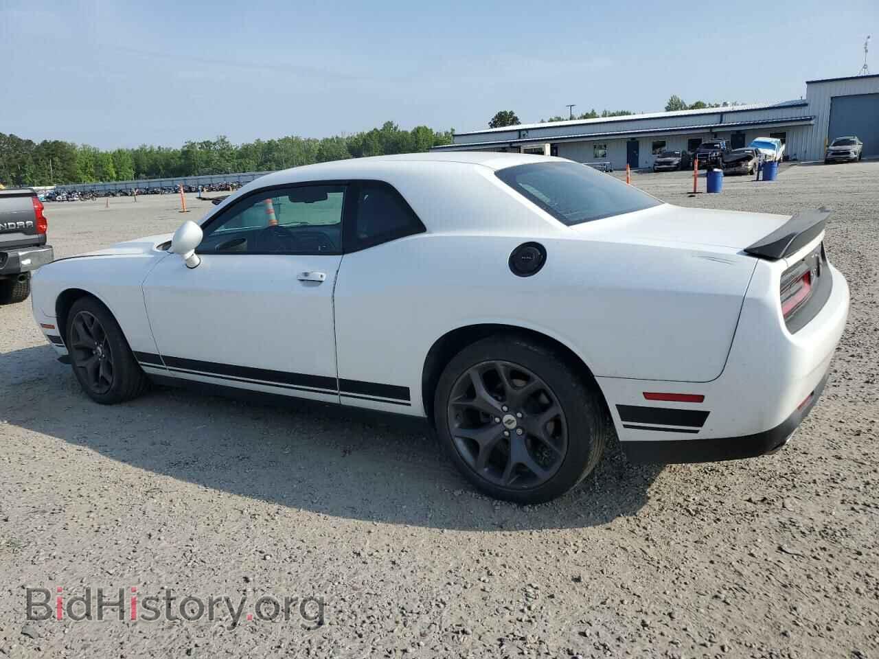 2017 DODGE CHALLENGER - VIN: 2C3CDZAG3HH640829 - Photo 2