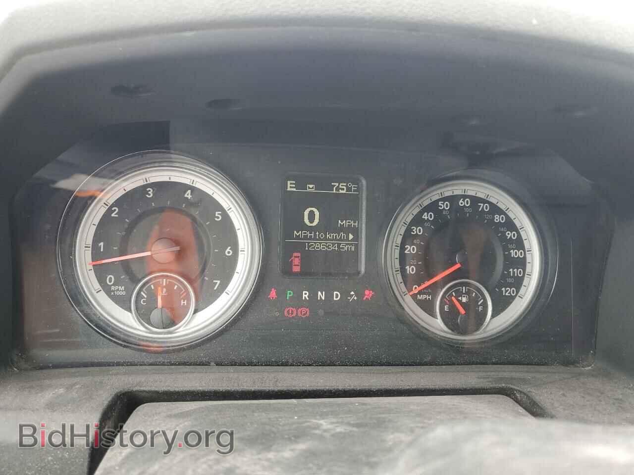 2018 RAM 1500 - VIN: 1C6RR7TT1JS267009 - Фото 9