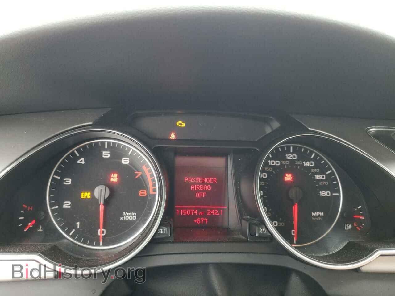2011 AUDI A5 - VIN: WAURFAFR0BA070268 - Photo 9
