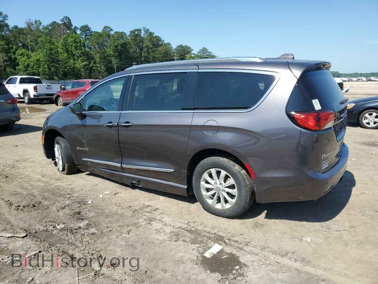 2019 CHRYSLER PACIFICA - VIN: 2C4RC1BG5KR681053 - Фото 2