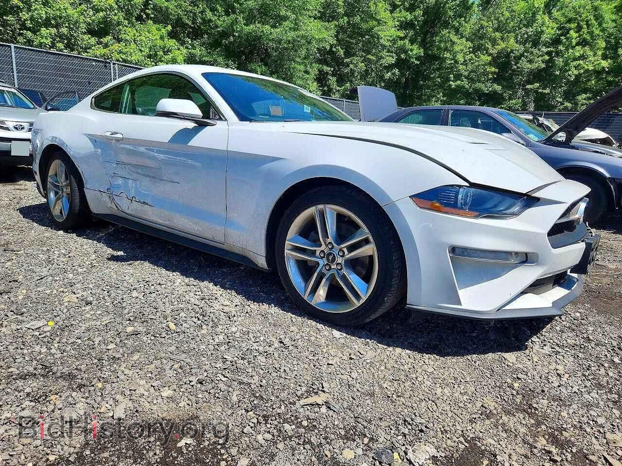 2019 FORD MUSTANG - VIN: 1FA6P8TH3K5185095 - Photo 4