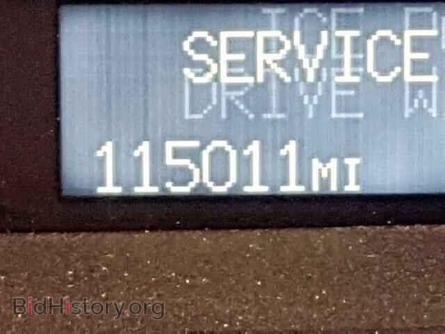 2006 CADILLAC DTS - VIN: 042043 - Photo 8
