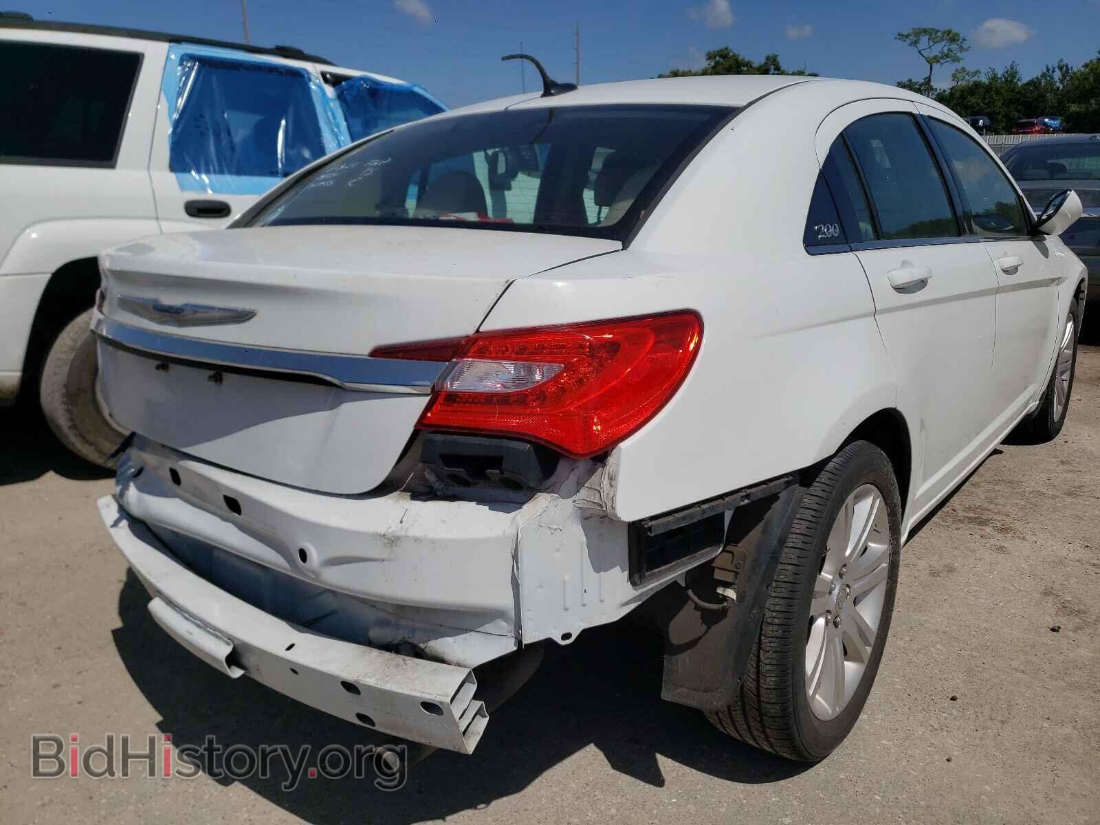 2012 CHRYSLER 200 - VIN: 1C3CCBBB9CN137593 - Фото 4