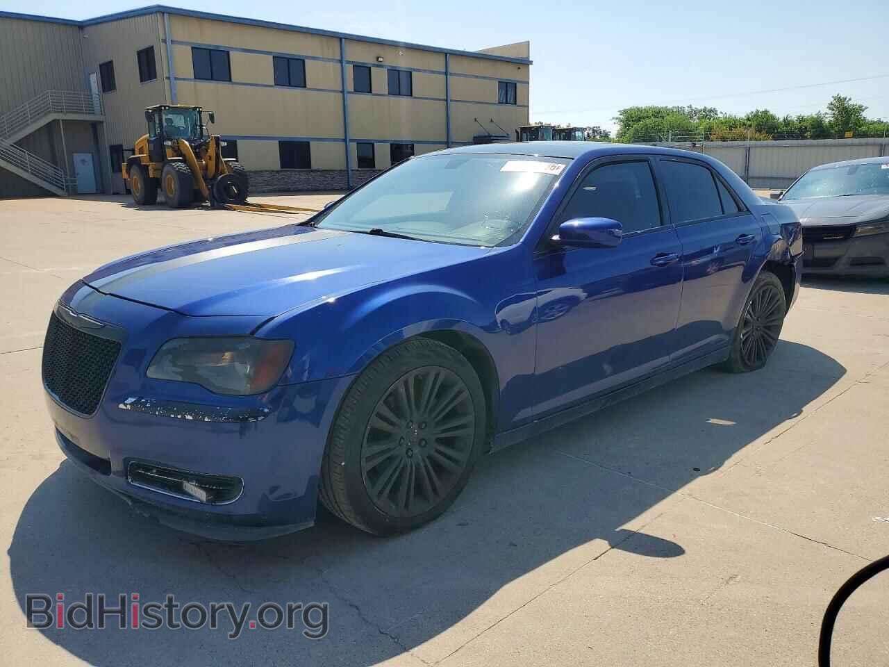 Фотография 2C3CCABG8DH547298 - CHRYSLER 300 2013