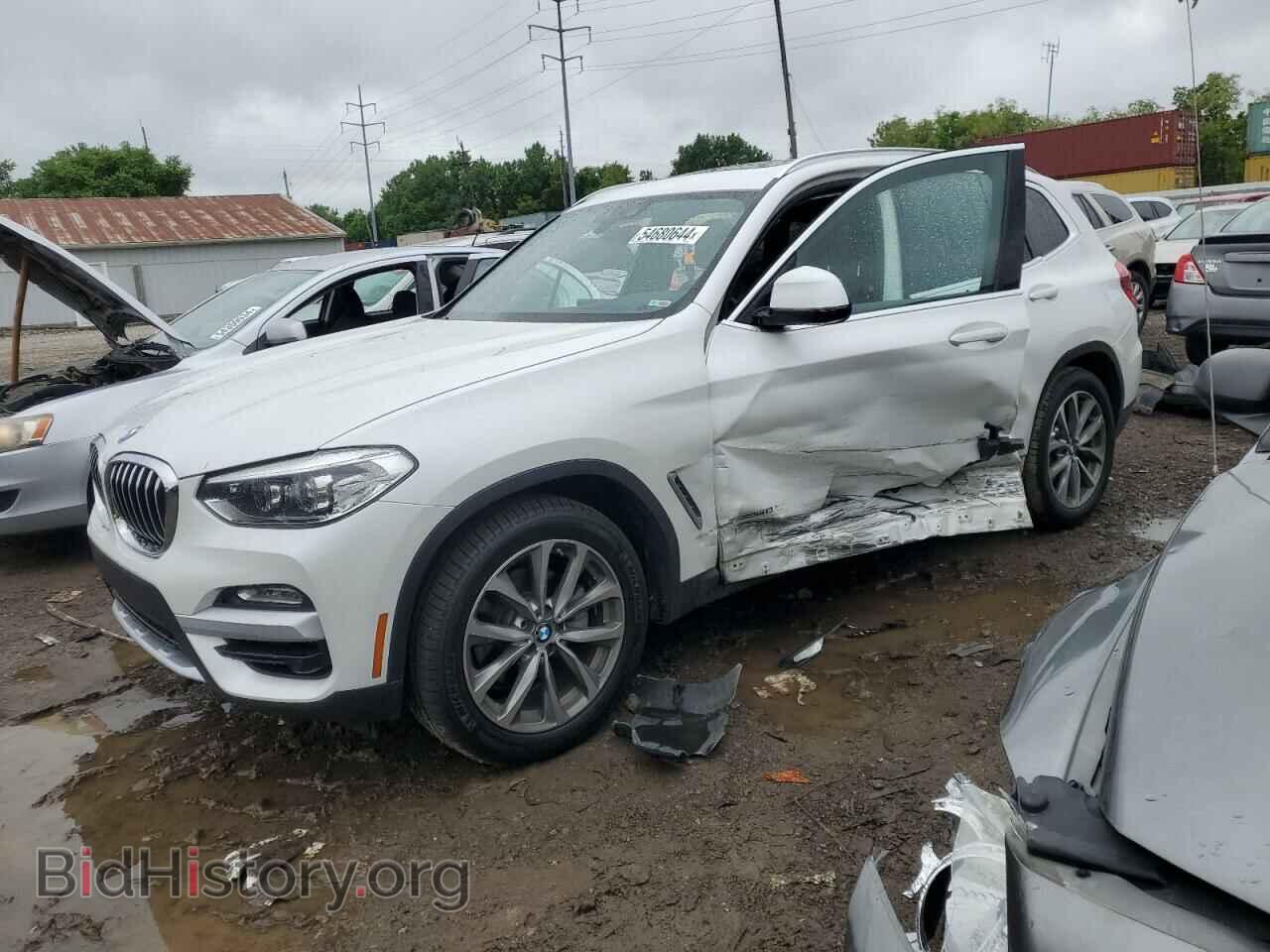 Фотография 5UXTR9C50JLD60255 - BMW X3 2018