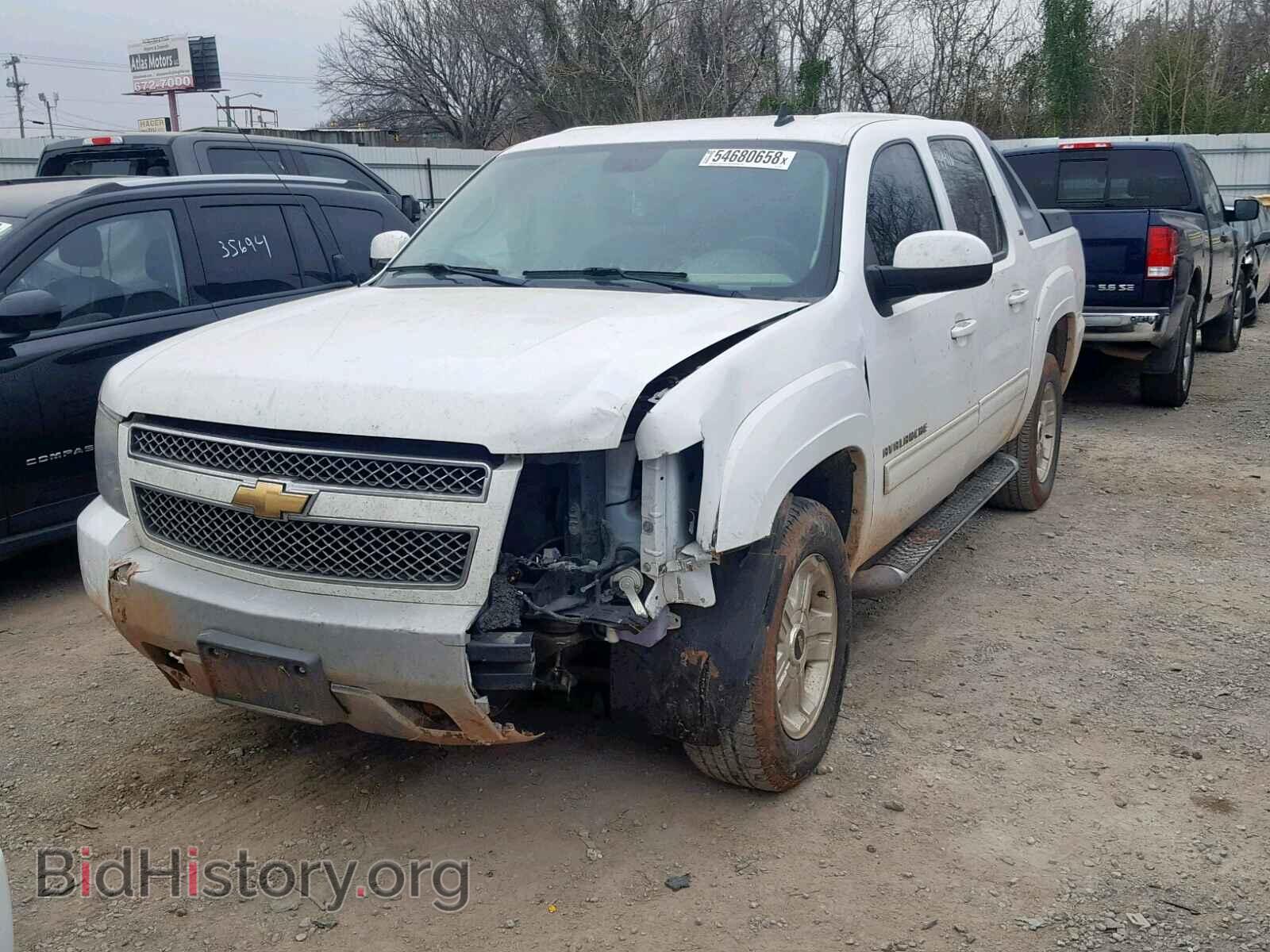 2010 CHEVROLET AVALANCHE - VIN: 3GNVKFE07AG229467 - Фото 2
