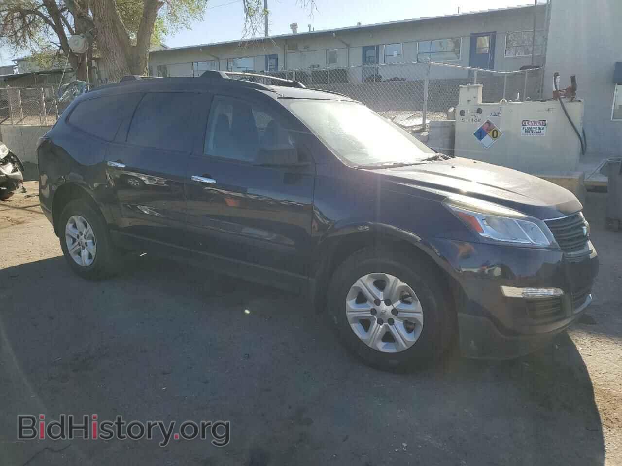 2017 CHEVROLET TRAVERSE - VIN: 1GNKRFED0HJ242538 - Фото 4