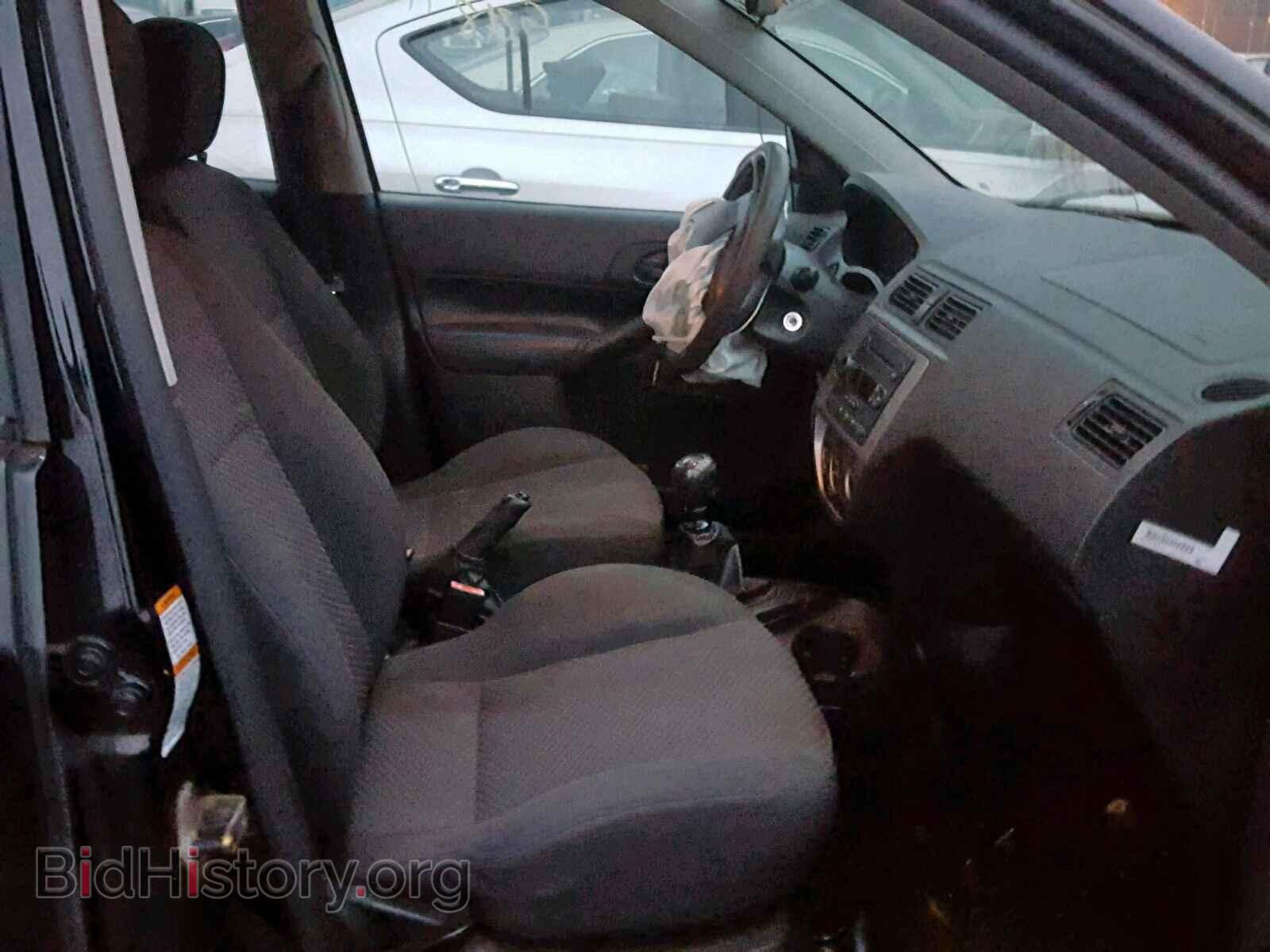 2005 FORD FOCUS - VIN: 3FAHP37N65R111411 - Фото 5